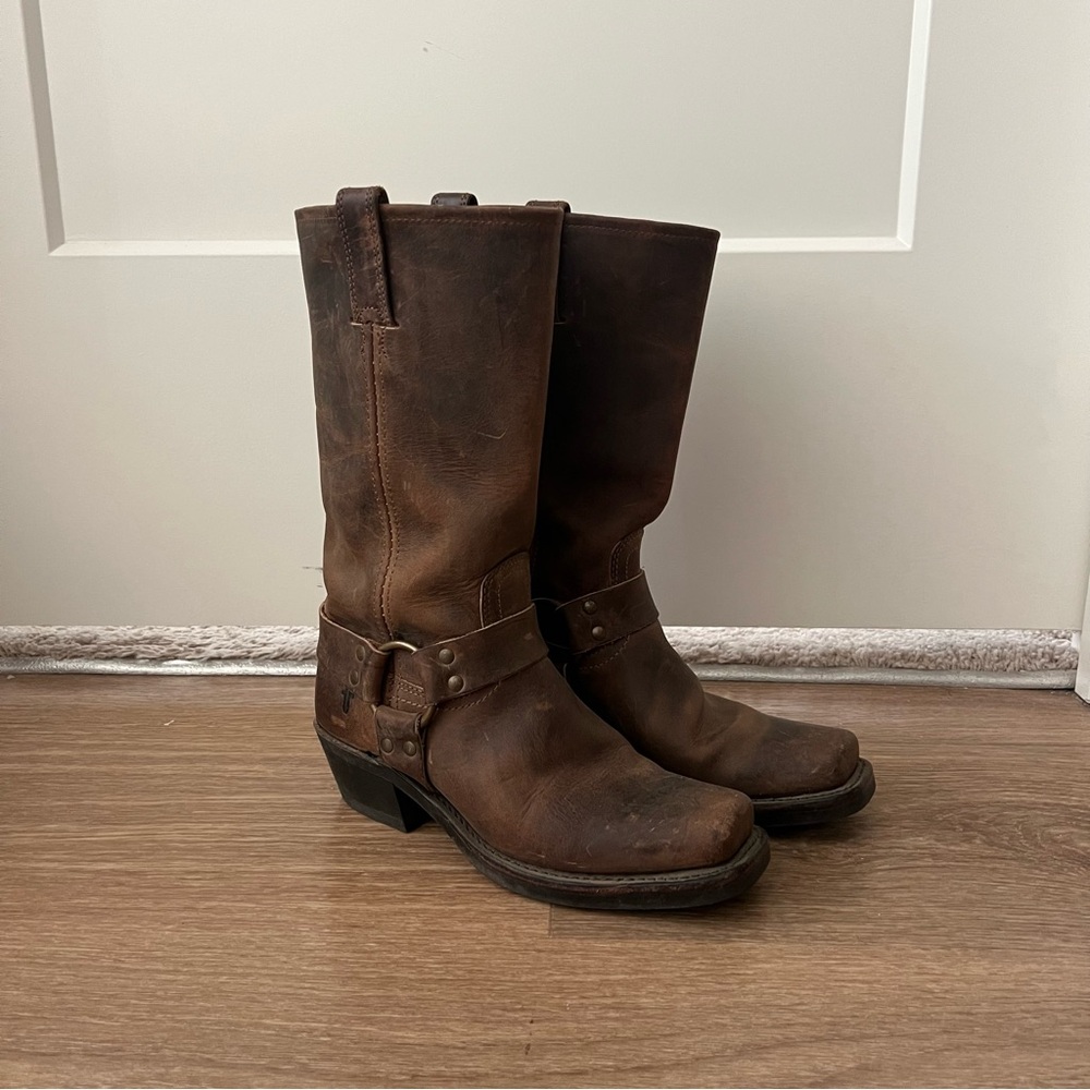 Vintage Frye Harness Boots - Women’s Size 7!
